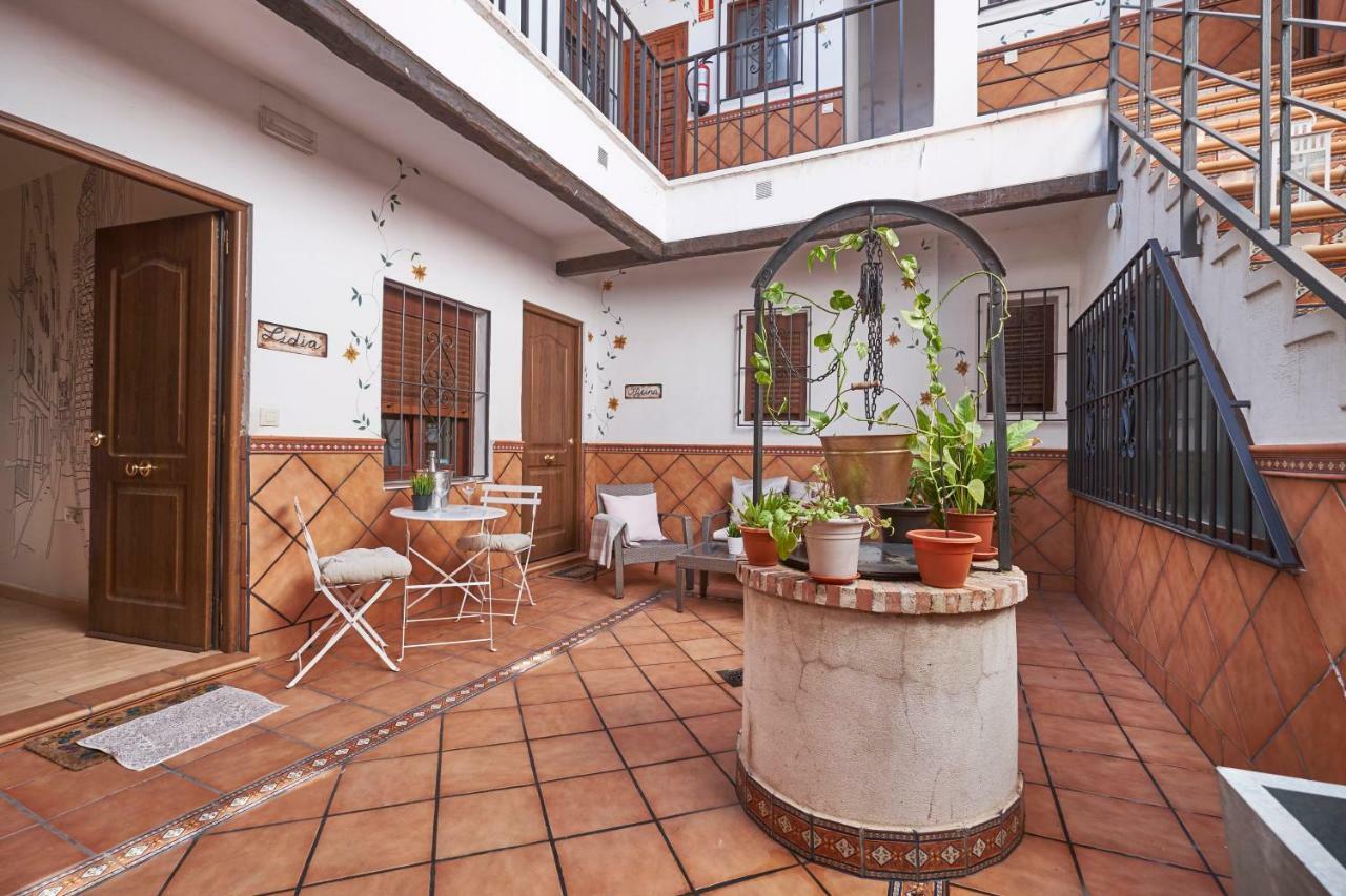 Toledorooms Estrella Con Azotea En El Casco Exterior foto